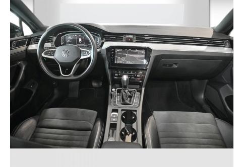 VW Passat #11