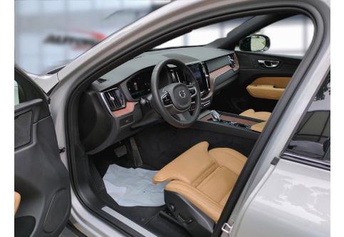 Volvo XC60 #8
