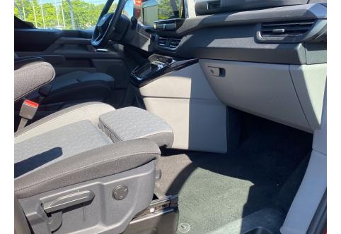 Ford Tourneo Custom #12