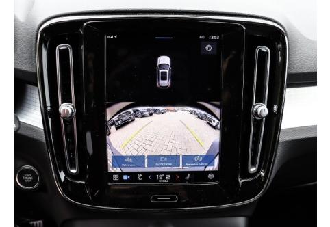 Volvo XC40 #9