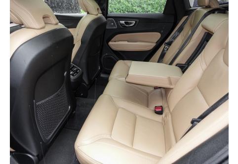 Volvo XC60 #13
