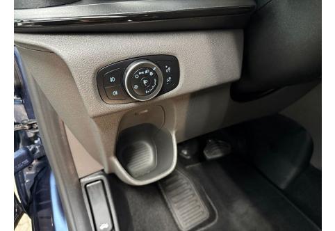 Ford Tourneo Custom #15