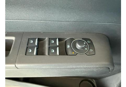Ford Tourneo Courier #26