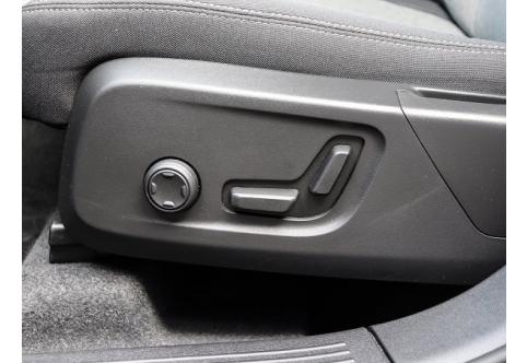 Volvo XC40 #12