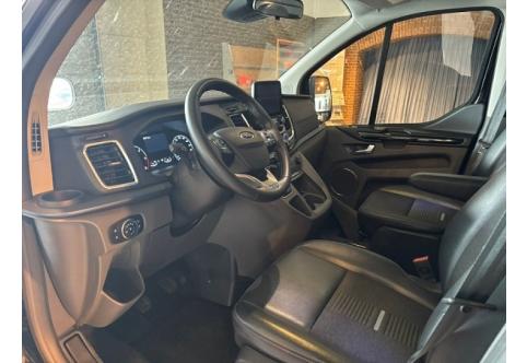 Ford Tourneo Custom #5