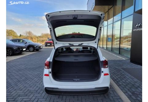 Hyundai i30 #8
