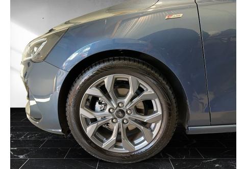 Ford Focus #12