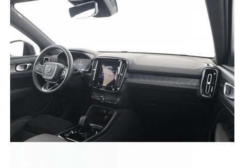 Volvo XC40 #11