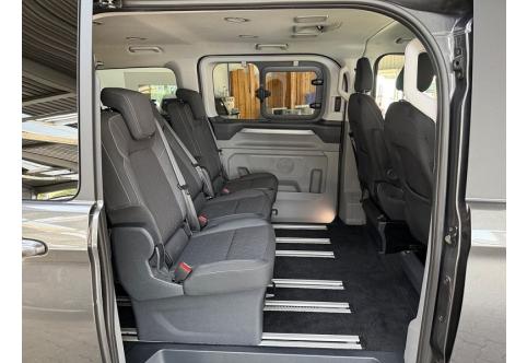 Ford Tourneo Custom #21