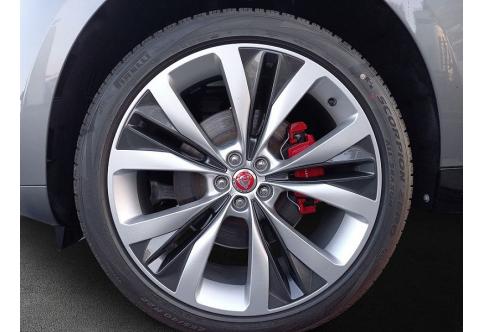 Jaguar F-Pace #9