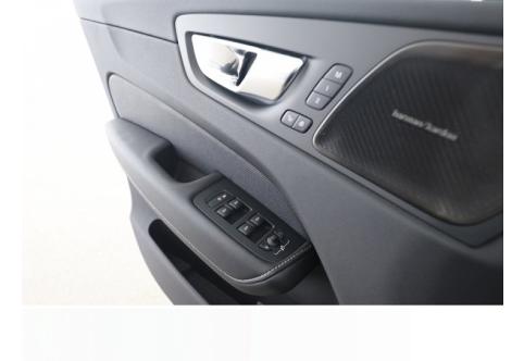 Volvo XC60 #9