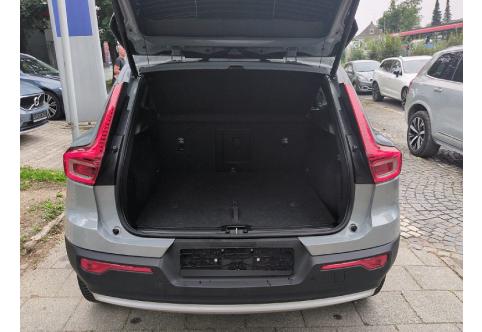 Volvo XC40 #17