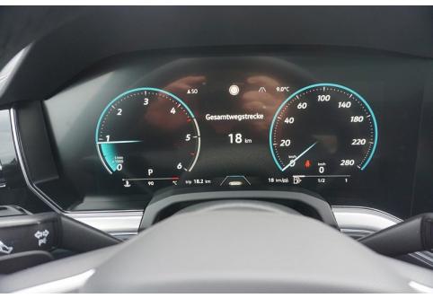 VW Touareg #13
