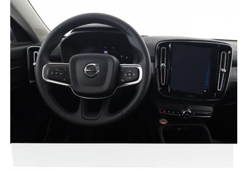 Volvo XC40 #12