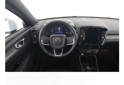 Volvo XC40 #9