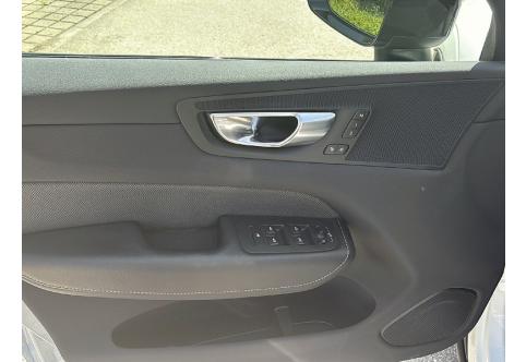 Volvo XC60 #8