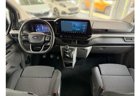 Ford Tourneo Custom #10