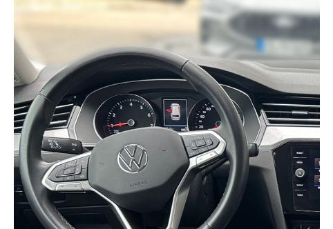 VW Passat #11