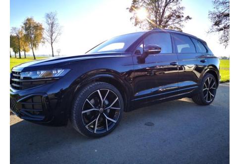 VW Touareg #1