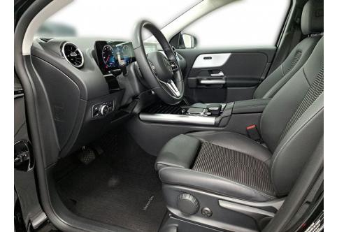 Mercedes-Benz GLA-Klasse #11