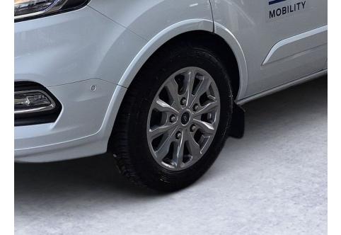 Ford Tourneo Custom #6