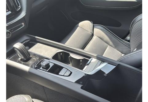 Volvo XC60 #23