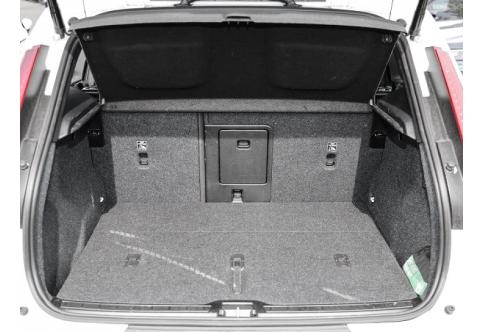 Volvo XC40 #16
