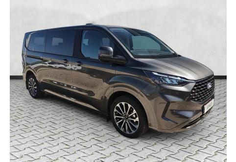 Ford Tourneo Custom #1