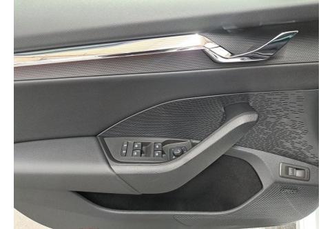 Skoda Octavia #9
