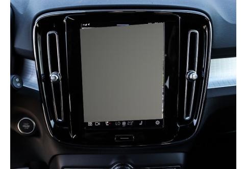 Volvo XC40 #8