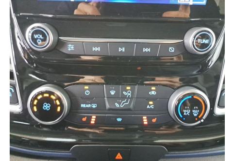 Ford Tourneo Custom #20