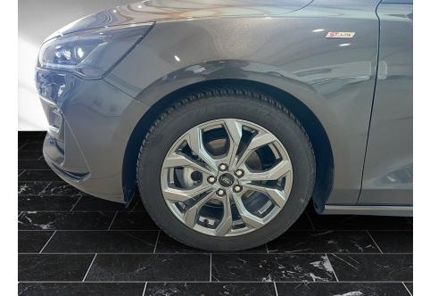 Ford Focus #12