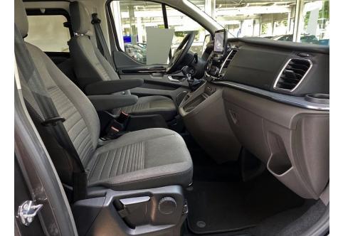 Ford Tourneo Custom #17