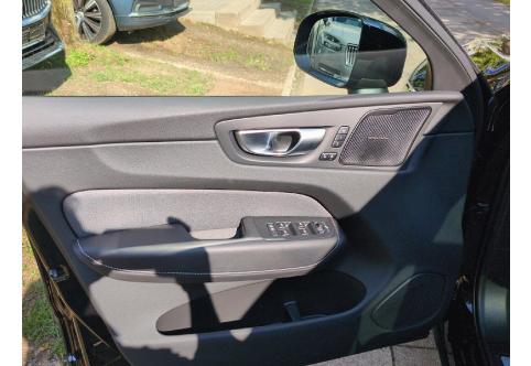 Volvo XC60 #6