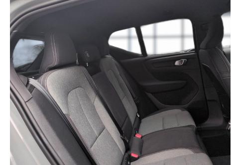 Volvo XC40 #13