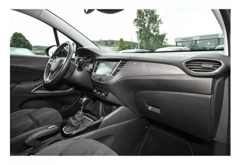 Opel Crossland X #8