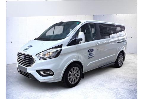 Ford Tourneo Custom #1