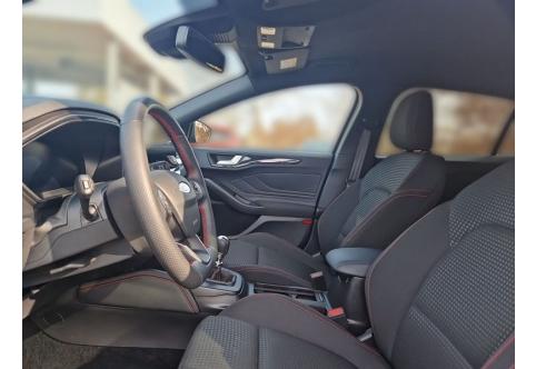 Ford Focus #9