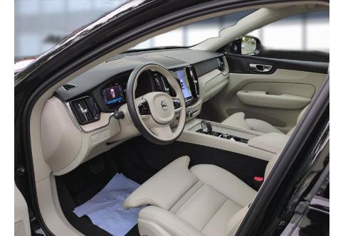 Volvo XC60 #8