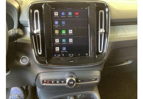 Volvo XC40 #12