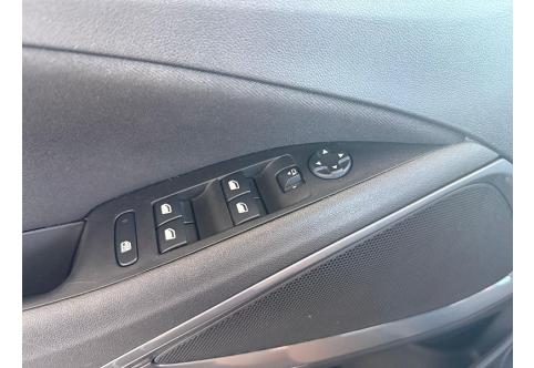 Opel Crossland X #27