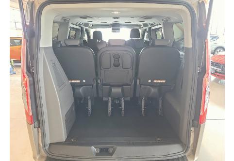 Ford Tourneo Custom #11