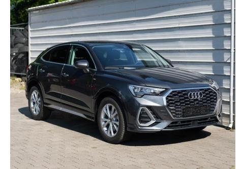 Audi Q3 #1