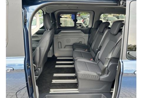 Ford Tourneo Custom #13