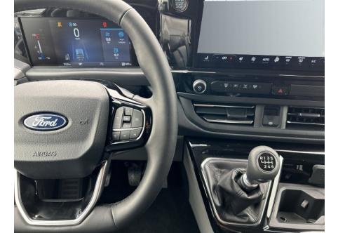 Ford Tourneo Custom #18
