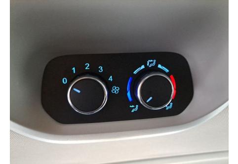 Ford Tourneo Custom #21