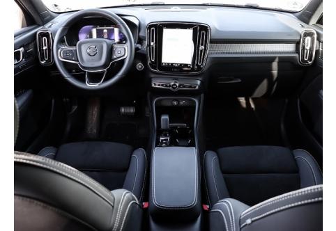 Volvo XC40 #5