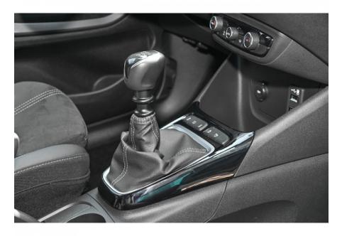 Opel Crossland X #10