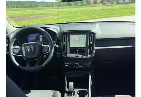 Volvo XC40 #11