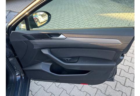 VW Passat #20